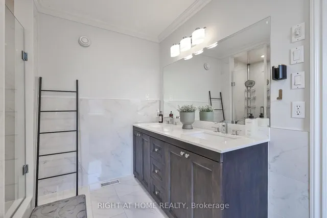 Additional image 27 of 58 Yorkview Dr