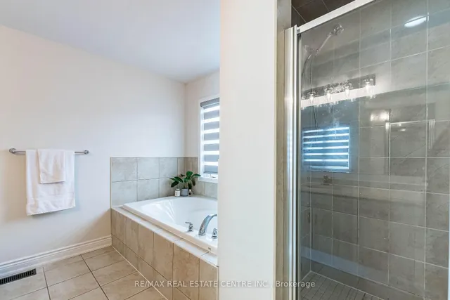 房产图片 28 - 533 Yates Dr