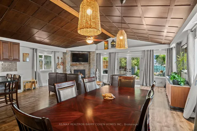 Additional image 15 of 16 Lakeshore Dr