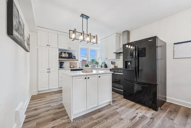 Additional image 9 of 33 Hamel Ave