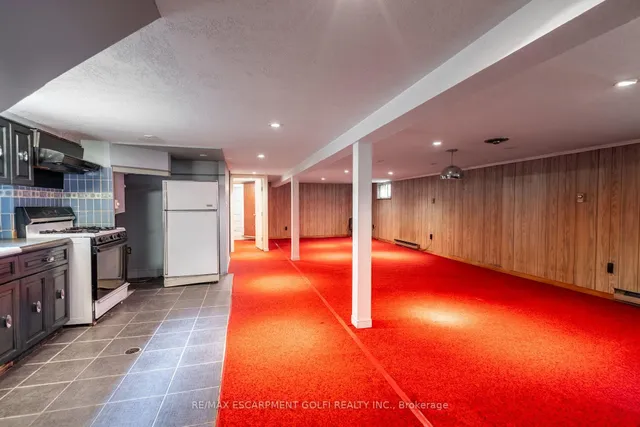 Additional image 24 of 26 MARTIN Rd