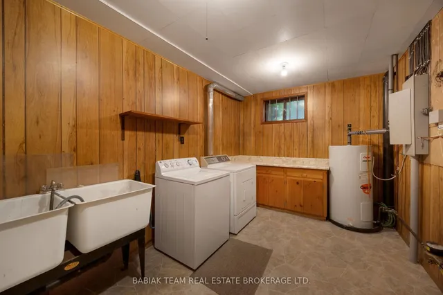 Additional image 36 of 90 Humberview Rd