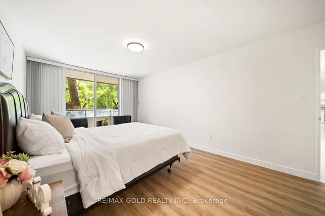 Additional image 25 of 9 Four Winds Dr Unit 206