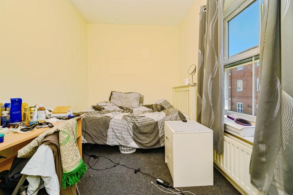 Additional image 12 of Salisbury Hall Drive, Hatfield