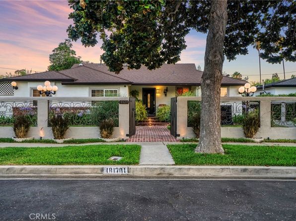 Property image for 19120 Hartland St, Reseda, CA 91335