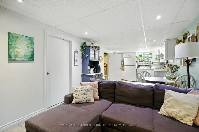 Additional image 29 of 568 Barnaby St