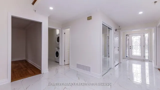 Additional image 8 of 74 Kingknoll Dr