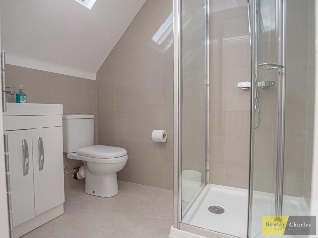 Additional image 6 of Room 1, 25 Endwood Court Road