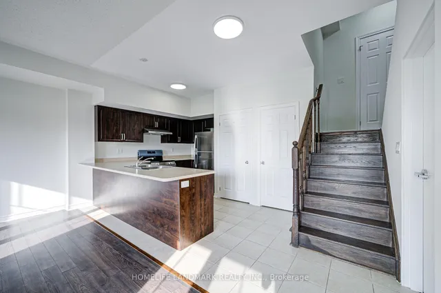 Additional image 8 of 9 Eaton Park Lane Unit 8