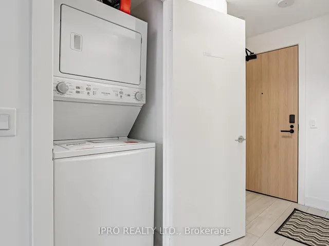 Additional image 16 of 15 Mercer St Unit 419