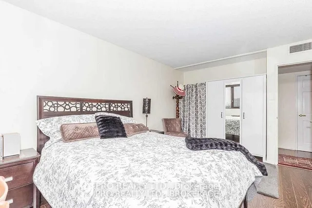 Additional image 30 of 1333 Bloor St Unit 305