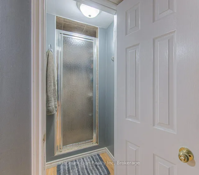 Additional image 38 of 33 Juniper Dr