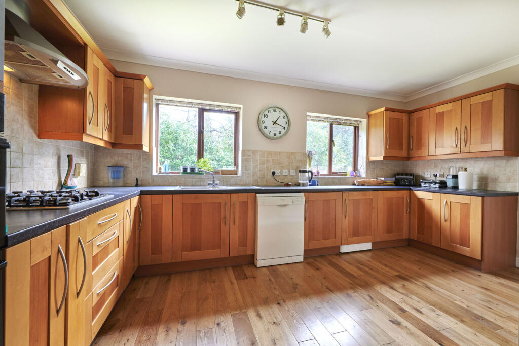 Additional image 17 of Brinklow Court, St. Albans, Hertfordshire, AL3