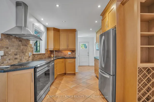 Additional image 8 of 13 Sunnydale Dr