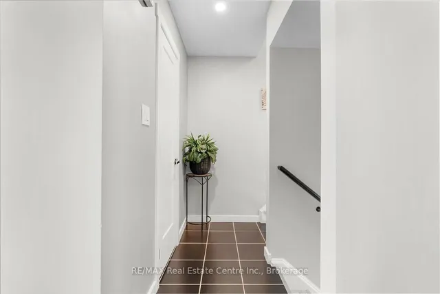 Additional image 17 of 131 Traynor Ave Unit 24