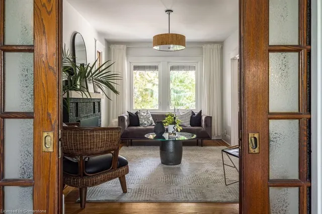 Additional image 7 of 39 Maplewood Ave