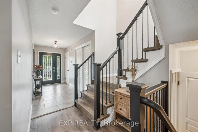Additional image 15 of 457 Beaumont Cres