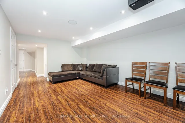 Additional image 36 of 162 Sussexvale Dr