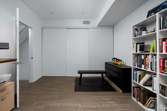 Additional image 24 of 140 Broadview Ave Unit 45