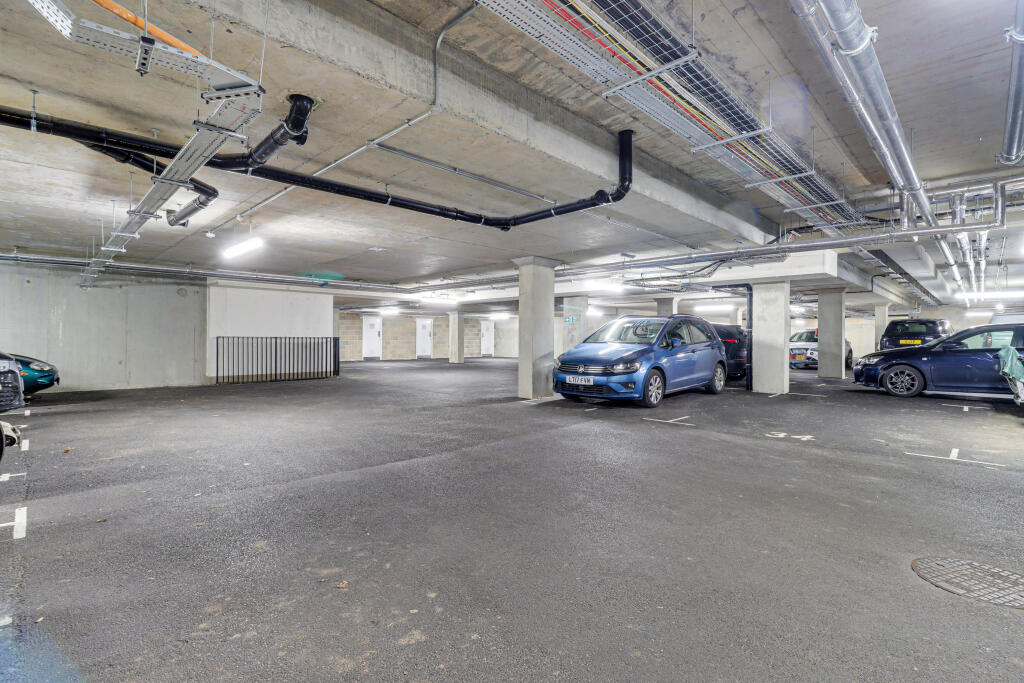 Additional image 15 of Sandridge House, Gibbs Close, Harpenden, AL5