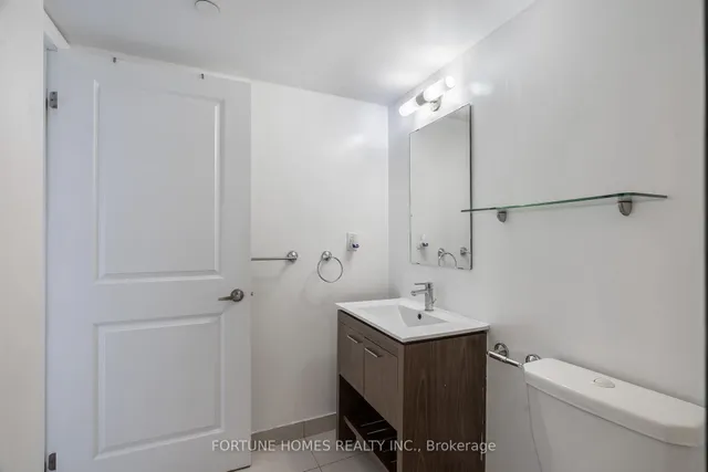 Additional image 21 of 80 Esther Lorrie Dr Unit 1105