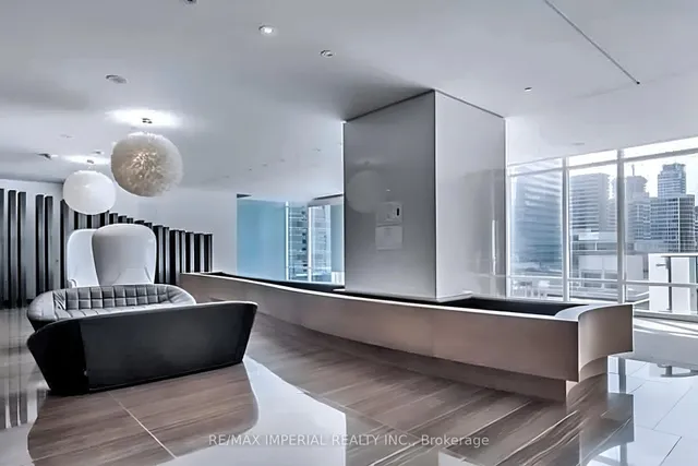 Additional image 11 of 1 Bloor St Unit 414