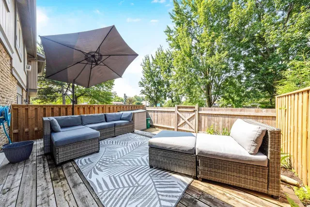 Additional image 27 of 633 Woodward Ave