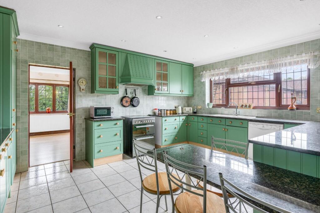 Additional image 12 of Reynards Road, Welwyn