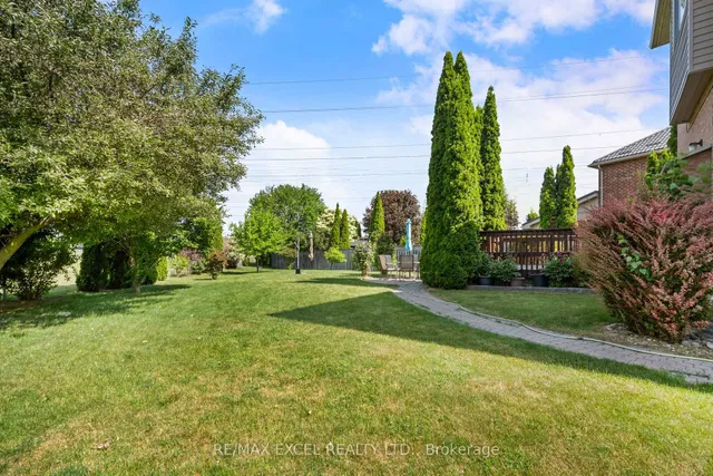Additional image 37 of 29 Candlebrook Cres