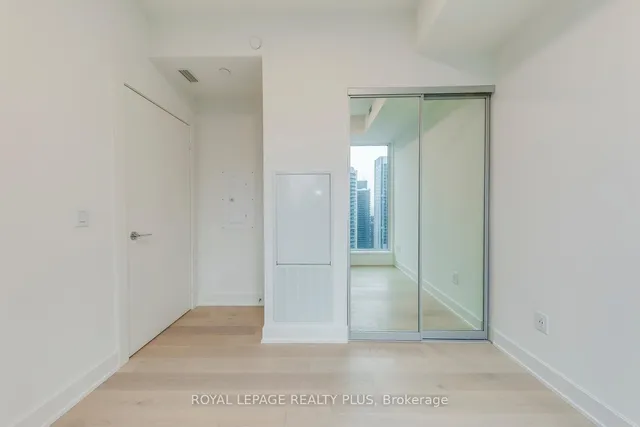 Additional image 28 of 15 Mercer St Unit 3406