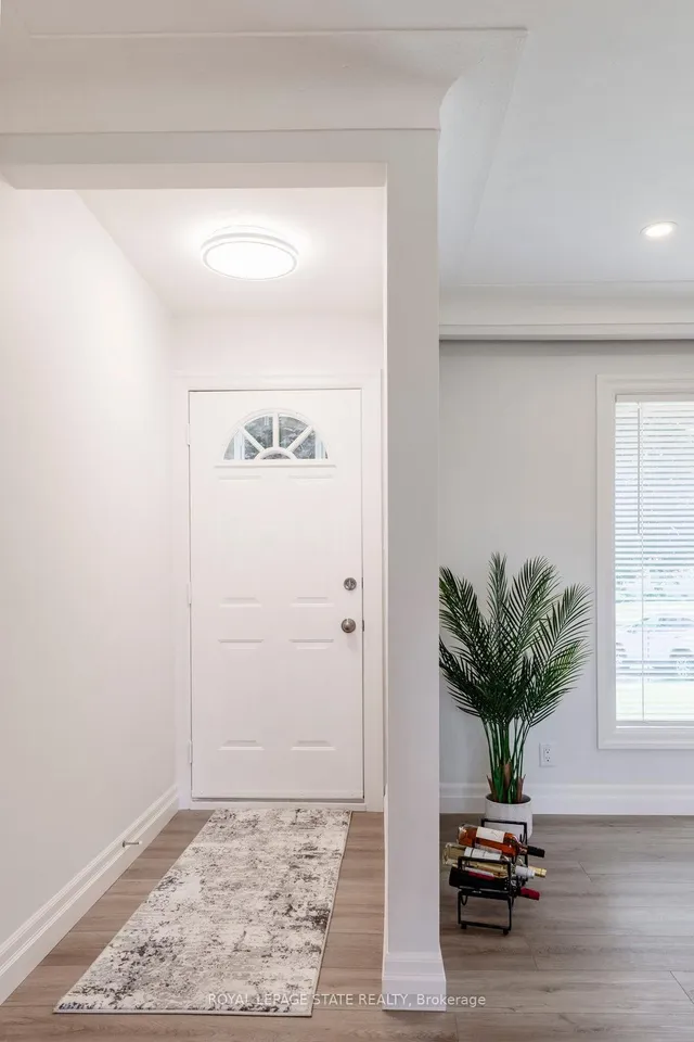 Additional image 3 of 8477 Dickenson Rd