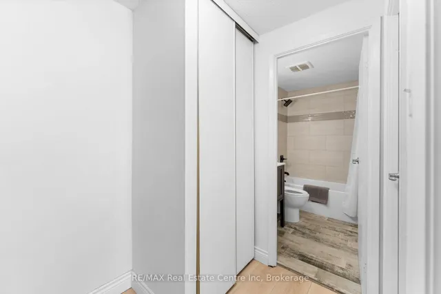 Additional image 25 of 4 Avalon Pl Unit 305