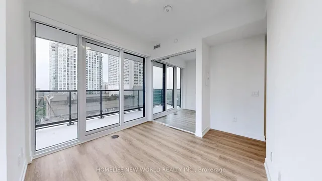 Additional image 10 of 771 Yonge St Unit 1908