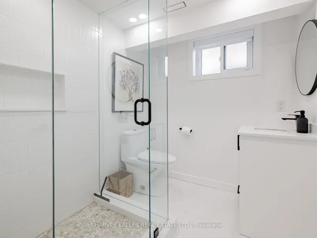 Additional image 24 of 59 Acton Ave