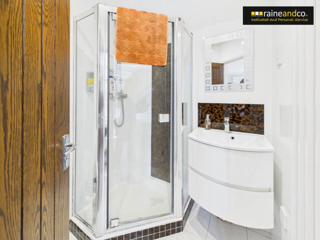 Additional image 27 of Home Farm Road, Brookmans Park