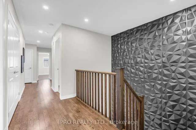 Additional image 25 of 188 Beaveridge Ave