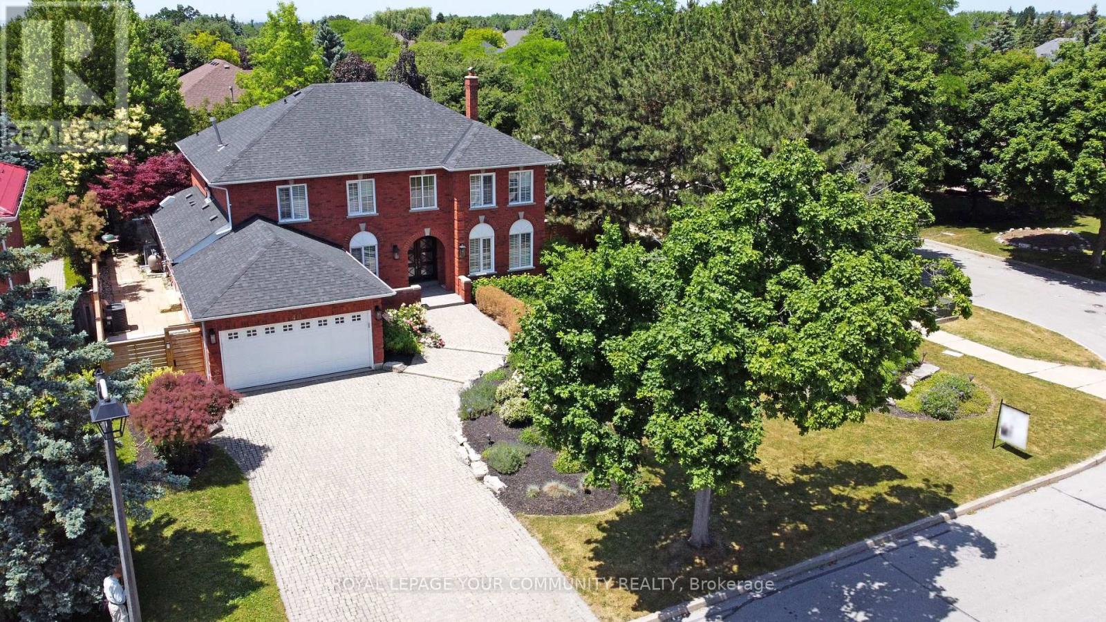 40 FRANKIE LANE|Vaughan (East Woodbridge), Ontario L4L7J9