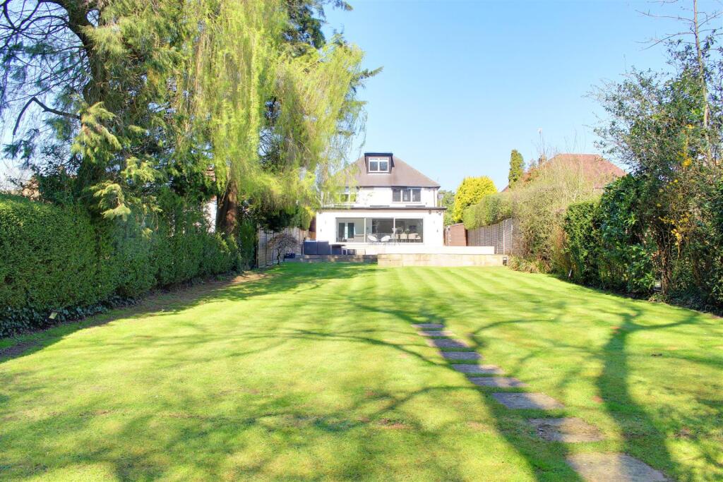 Additional image 12 of The Grove, Brookmans Park