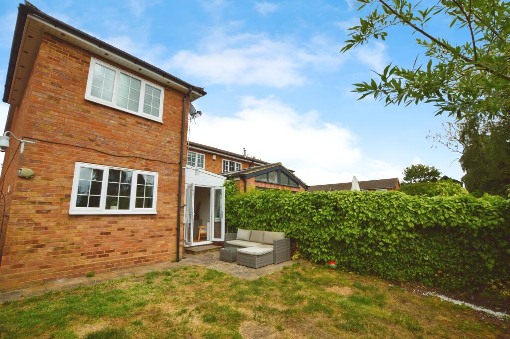Additional image 19 of Vicarage Gardens, Flamstead, AL3