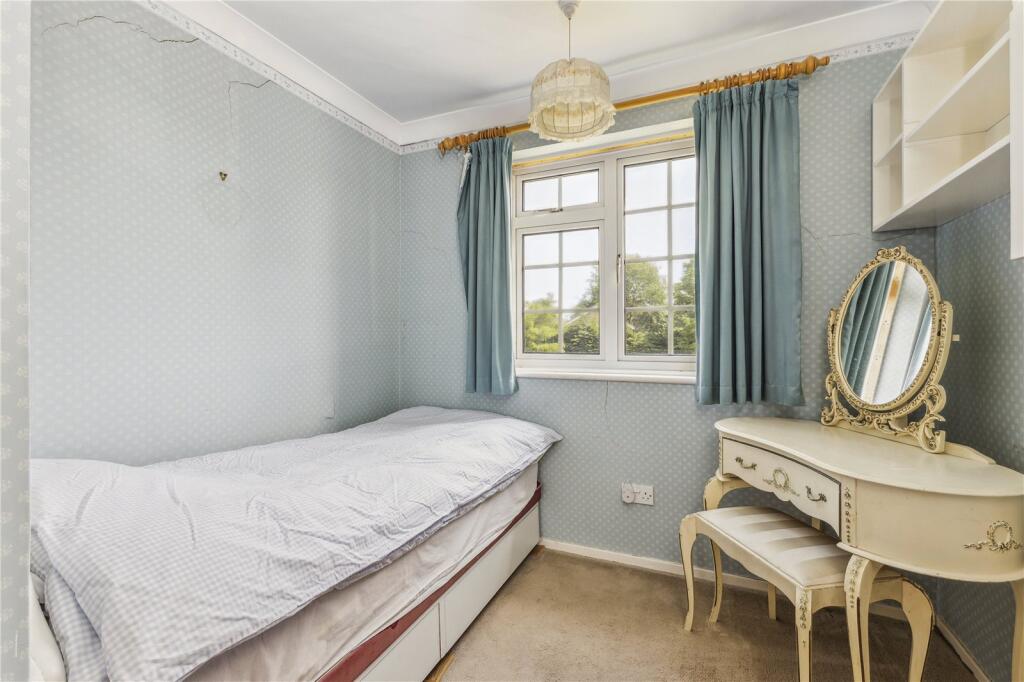 Additional image 9 of Crabtree Lane, Harpenden, Hertfordshire, AL5