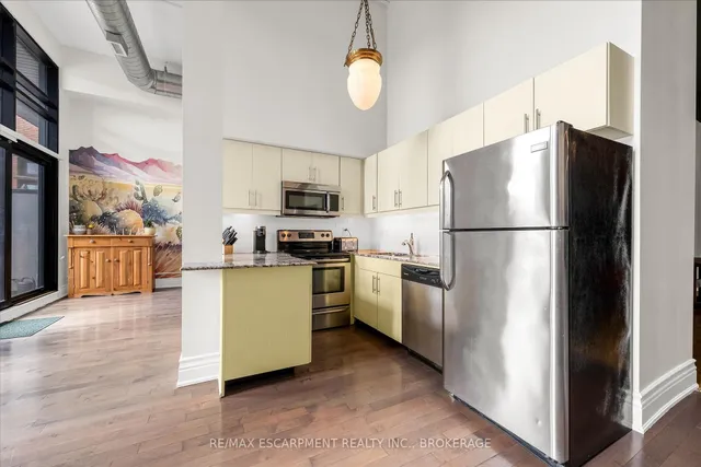 Additional image 15 of 200 Stinson St Unit 205