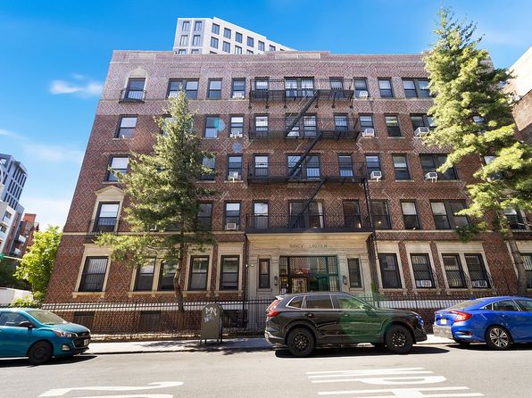 400 Lincoln Pl APT 2B, Brooklyn, NY 11238