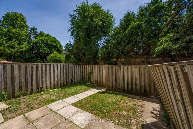 Additional image 34 of 62 Moregate Cres