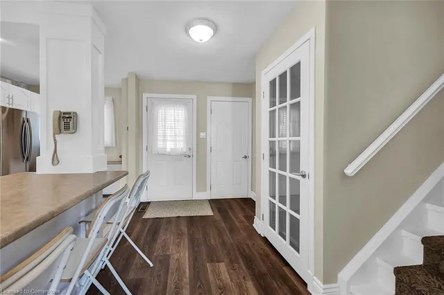 Additional image 22 of 11 Queenslea Dr Unit 153