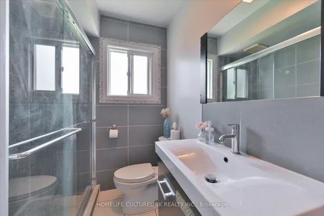 Additional image 18 of 27 Anticosti Dr