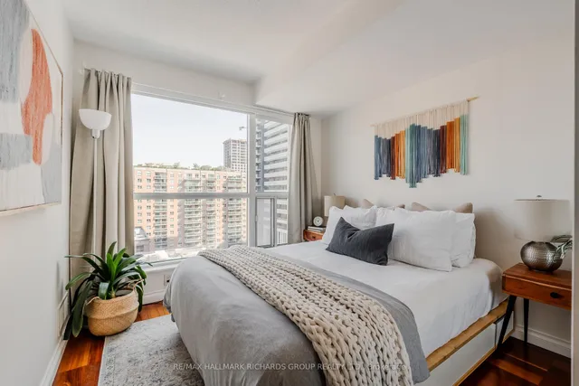 Additional image 9 of 230 King St Unit 1220