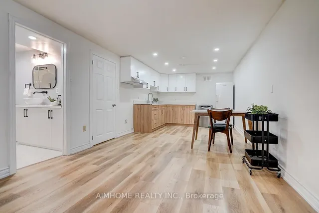 Additional image 35 of 238 KENT Cres