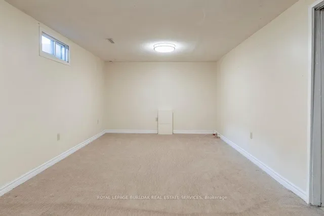 Additional image 34 of 20 Redhill Ave