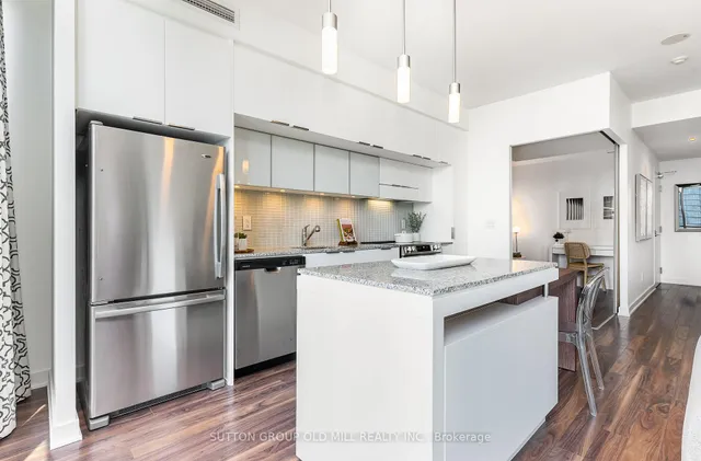 Additional image 8 of 110 Charles St Unit 3504