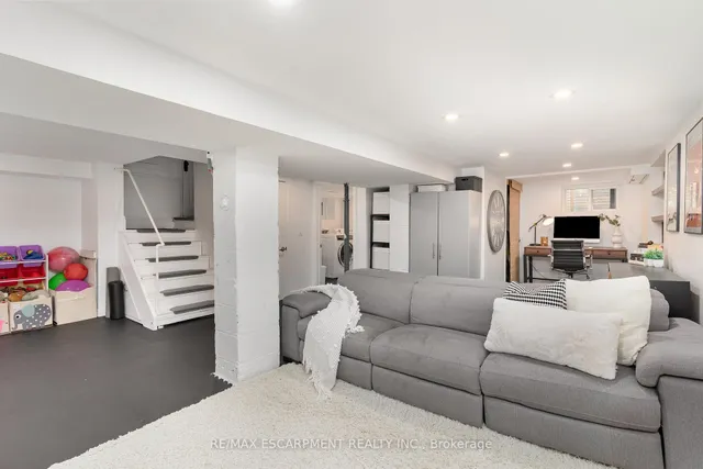 房产图片 33 - 21 Prospect St